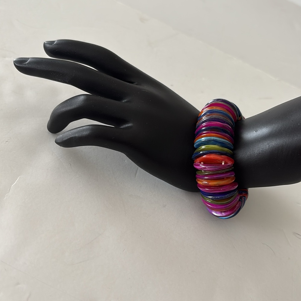 Multi-Color Shell Half Moon Elastic Bracelet - image 3